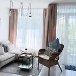 Ferienresidenz Seegarten Andrea - Seezugang Und Schwimmbad Apartment Bodman-Ludwigshafen
